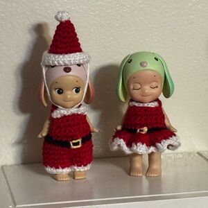 Sonny Angel crochet Christmas outfit